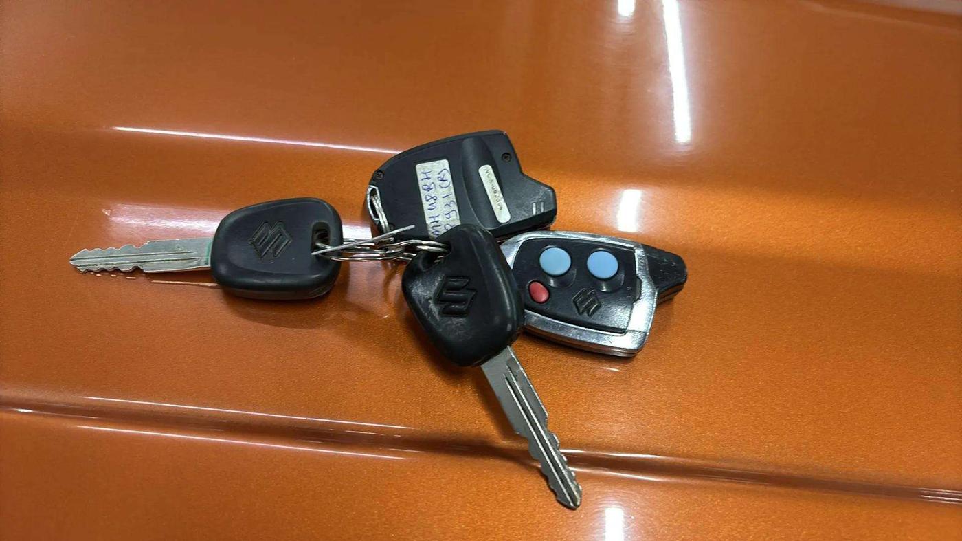 2019 Maruti Alto K10 VXI, CNG, Manual, 36,903 km, Key Close Up