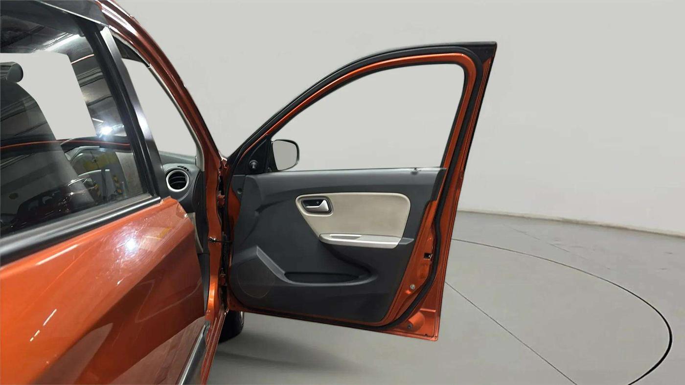 2019 Maruti Alto K10 VXI, CNG, Manual, 36,903 km, RHS Front Door