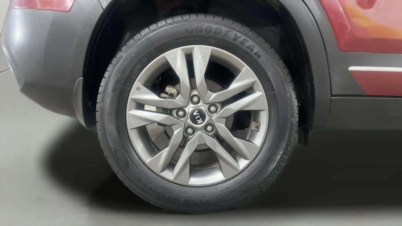 2021 KIA SELTOS HTX IVT 1.5 PETROL, Petrol, Automatic, 22,635 km, Right Rear Wheel