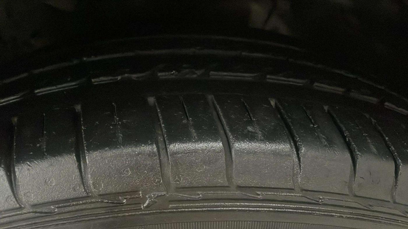 2021 KIA SELTOS HTX IVT 1.5 PETROL, Petrol, Automatic, 22,635 km, Right Rear Tyre Tread