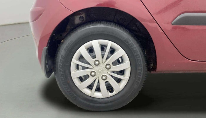 2015 Hyundai i10 SPORTZ 1.1, Petrol, Manual, 12,918 km, Right Rear Wheel