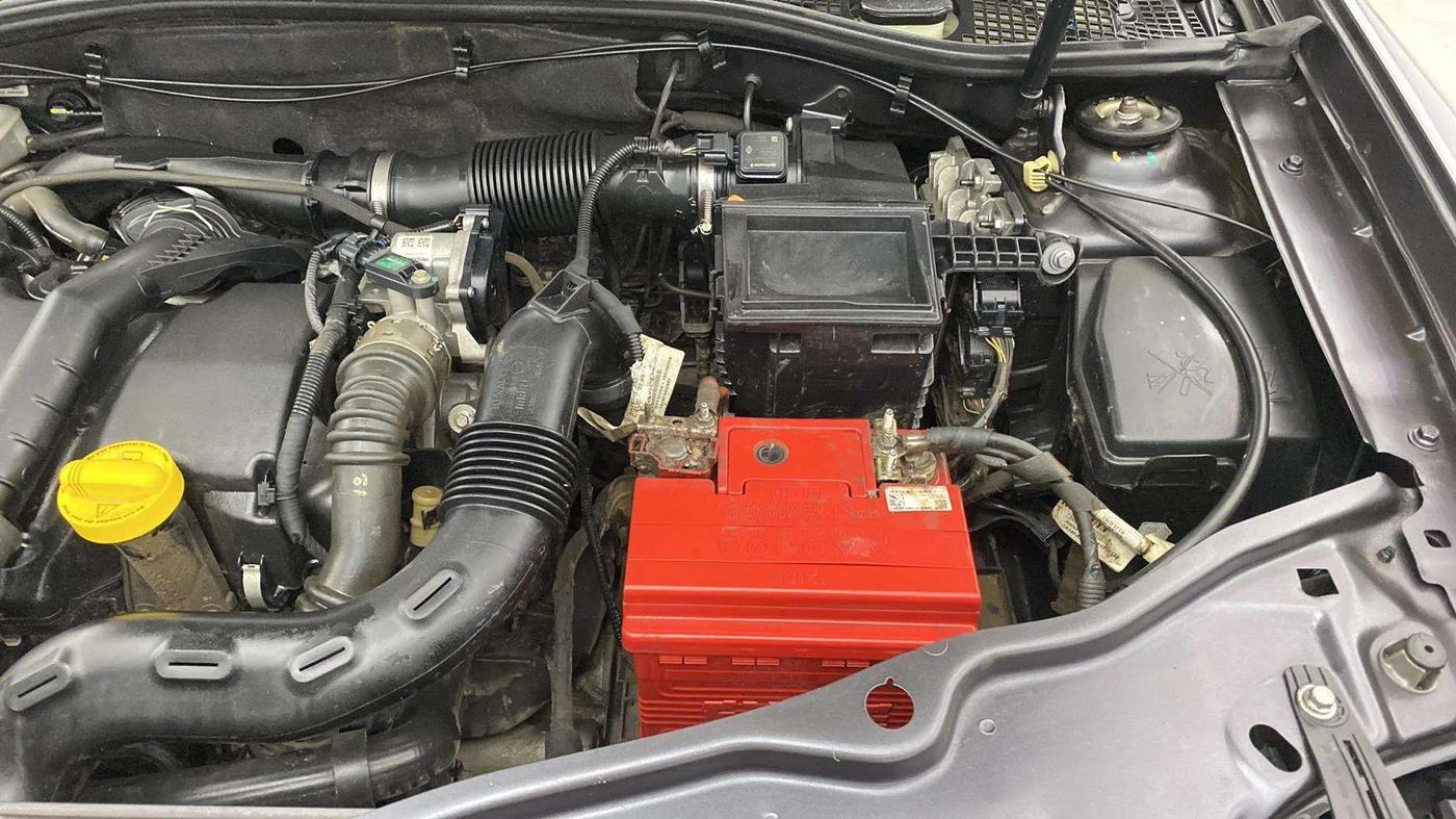 2019 Renault Duster 110 PS RXZ 4X4 MT DIESEL, Diesel, Manual, 63,334 km, Engine View - Left