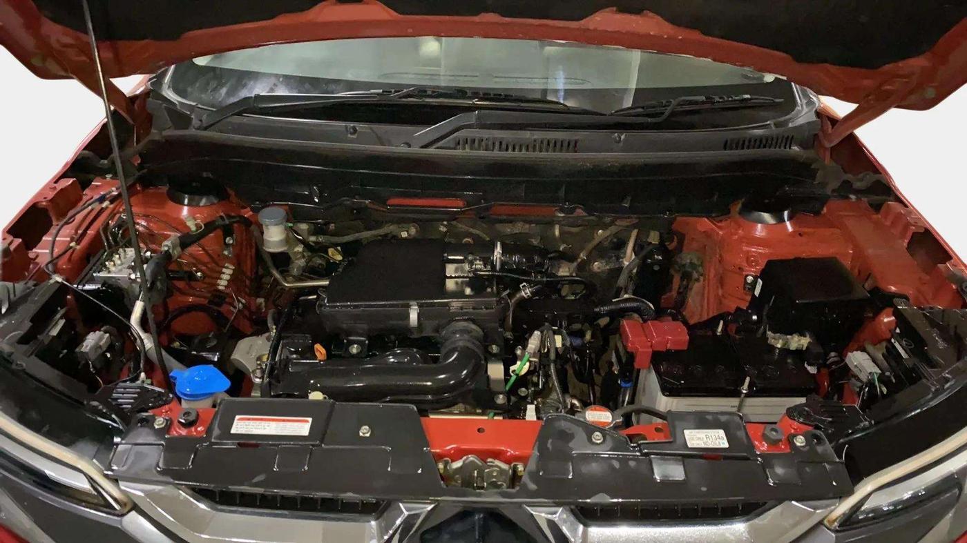 2022 Maruti BREZZA LXI SMART HYBRID, Petrol, Manual, 38,545 km, Open Bonet