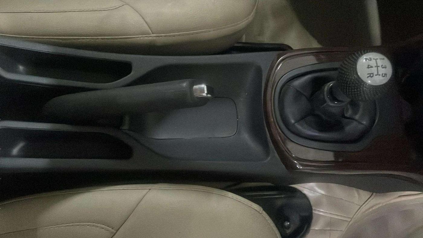 2018 Honda City 1.5L I-VTEC V MT, Petrol, Manual, 47,487 km, Gear Lever