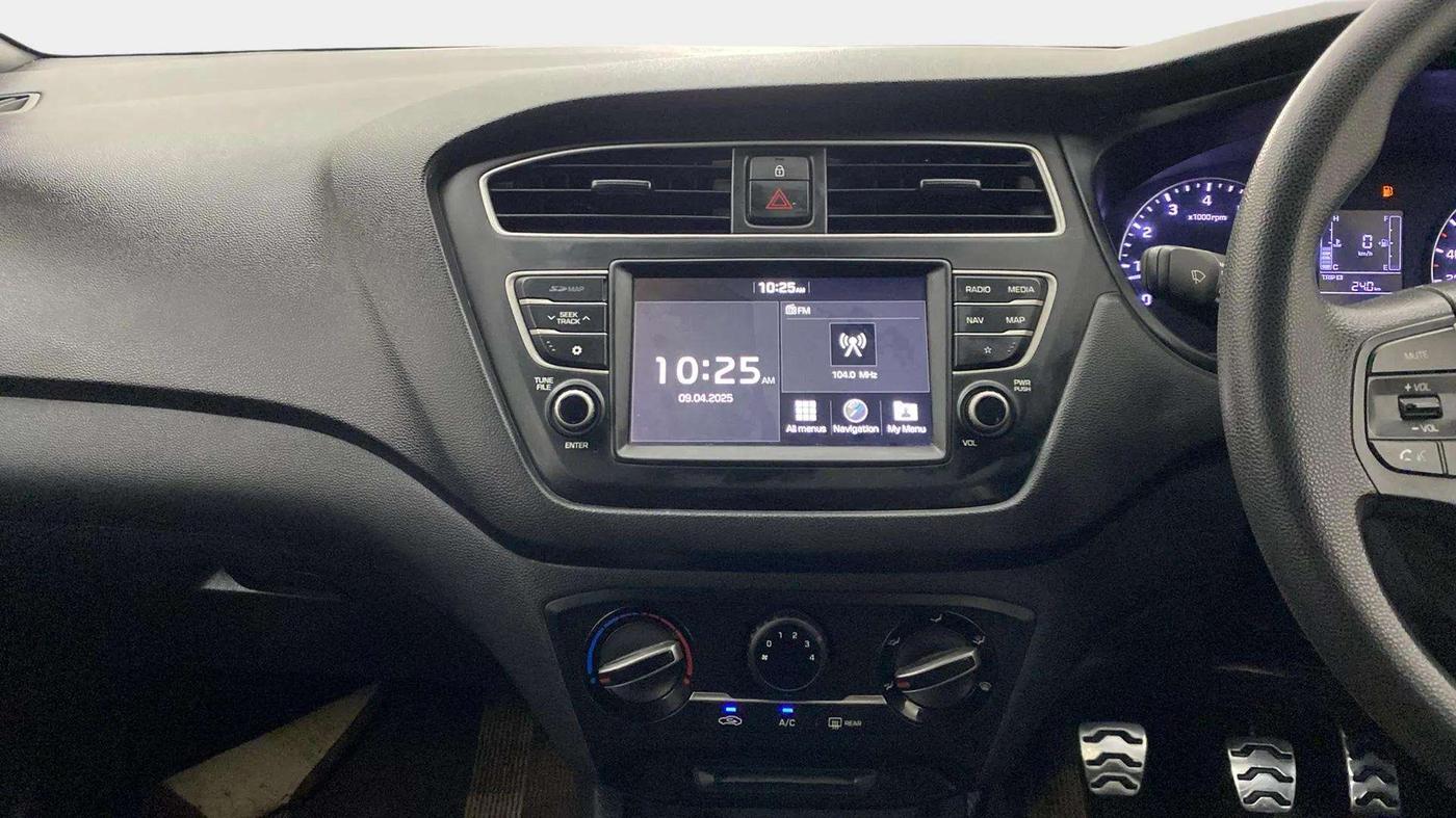 2018 Hyundai i20 Active 1.2 S, Petrol, Manual, 44,089 km, Air Conditioner