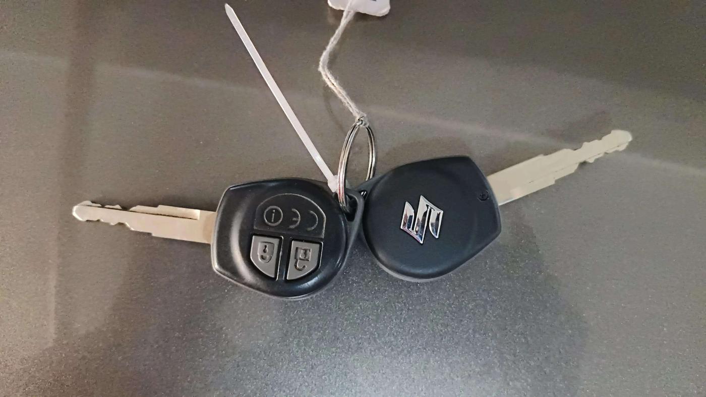 2021 Maruti Ertiga VXI CNG, CNG, Manual, 68,351 km, Key Close Up