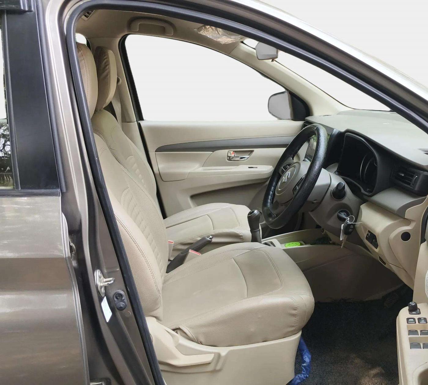 2021 Maruti Ertiga VXI CNG, CNG, Manual, 68,351 km, Right Side Front Door Cabin