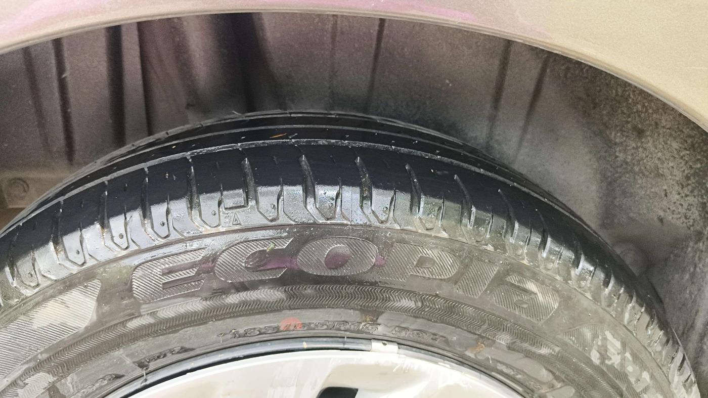 2021 Maruti Ertiga VXI CNG, CNG, Manual, 68,351 km, Right Rear Tyre Tread