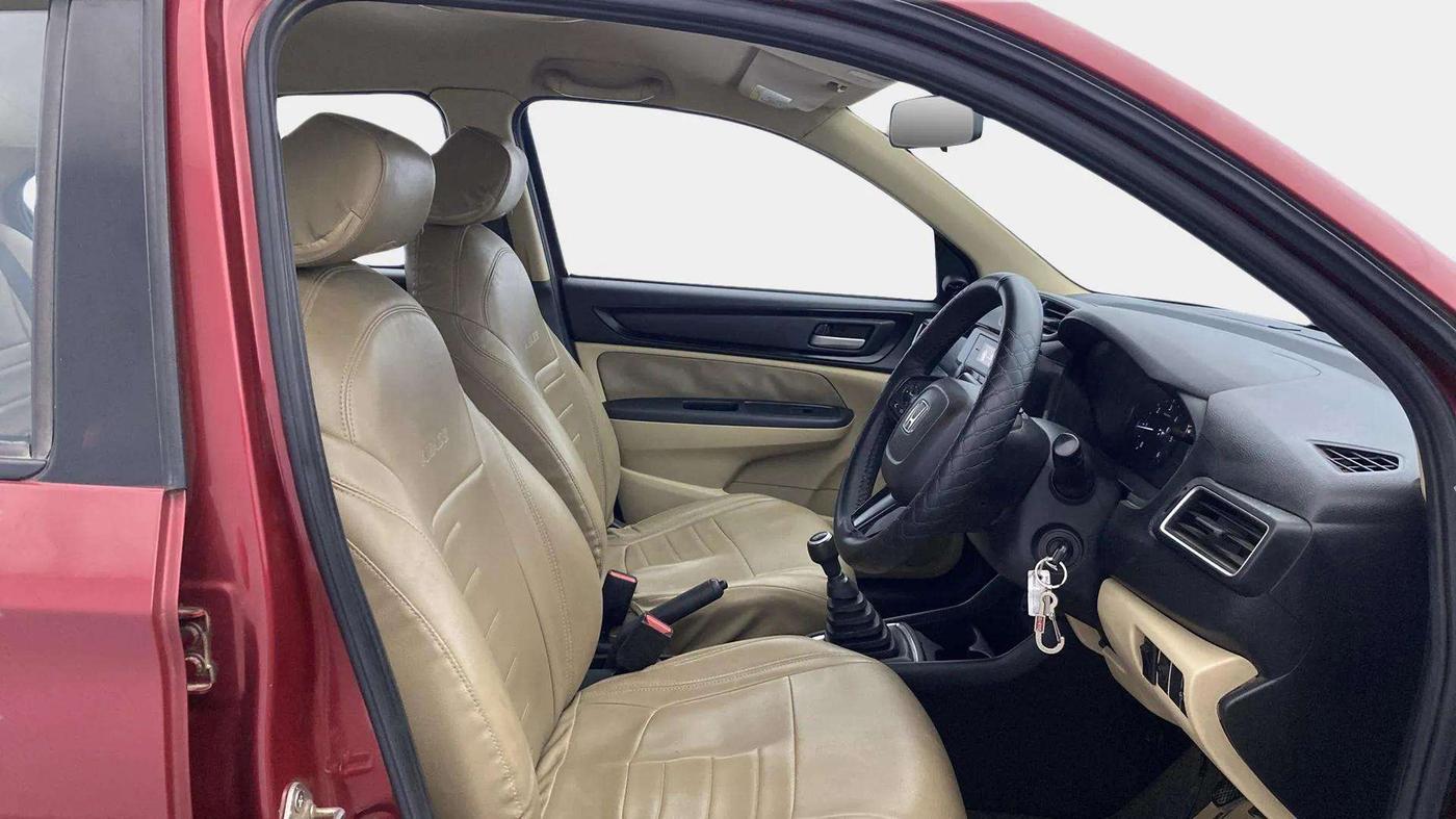 2020 Honda Amaze 1.5L I-DTEC S, Diesel, Manual, 73,022 km, Right Side Front Door Cabin