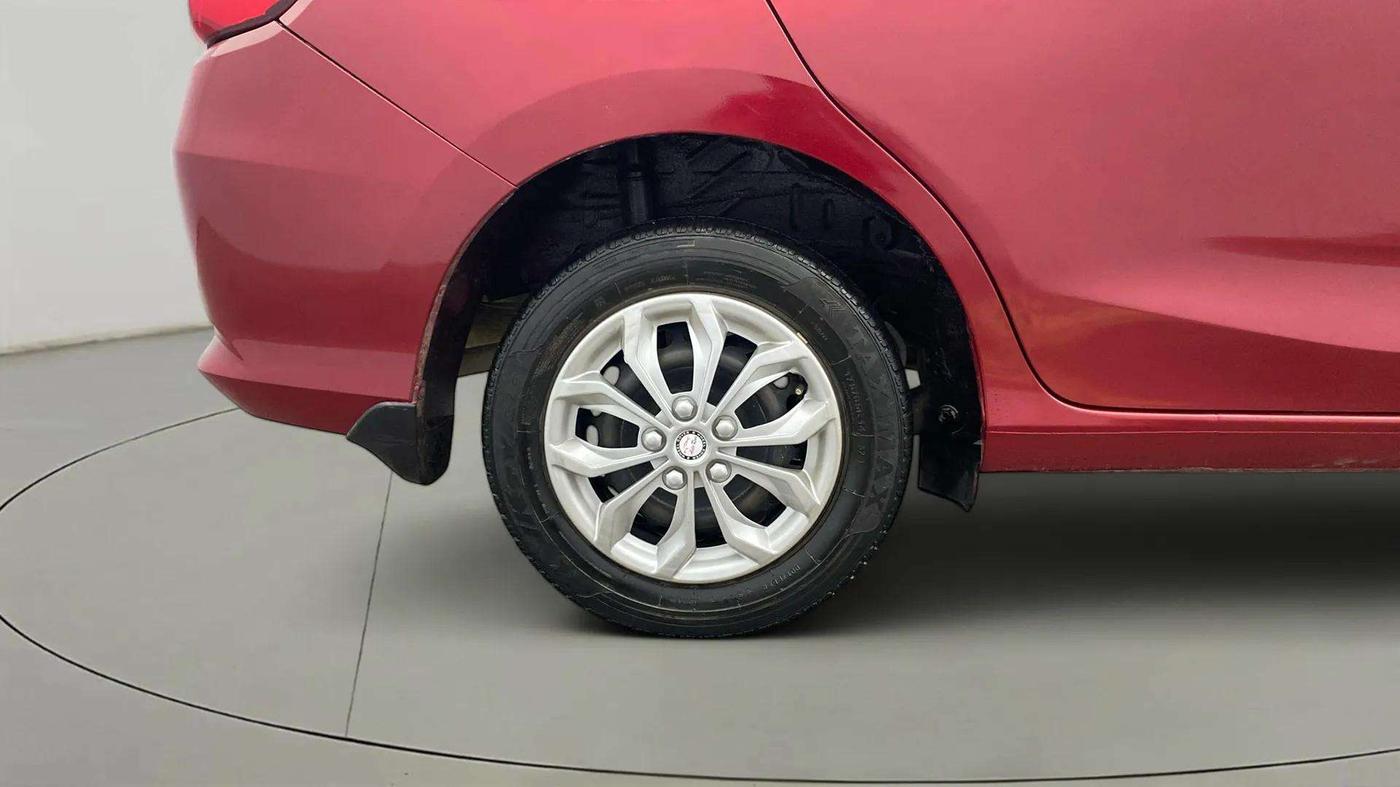 2020 Honda Amaze 1.5L I-DTEC S, Diesel, Manual, 73,022 km, Right Rear Wheel