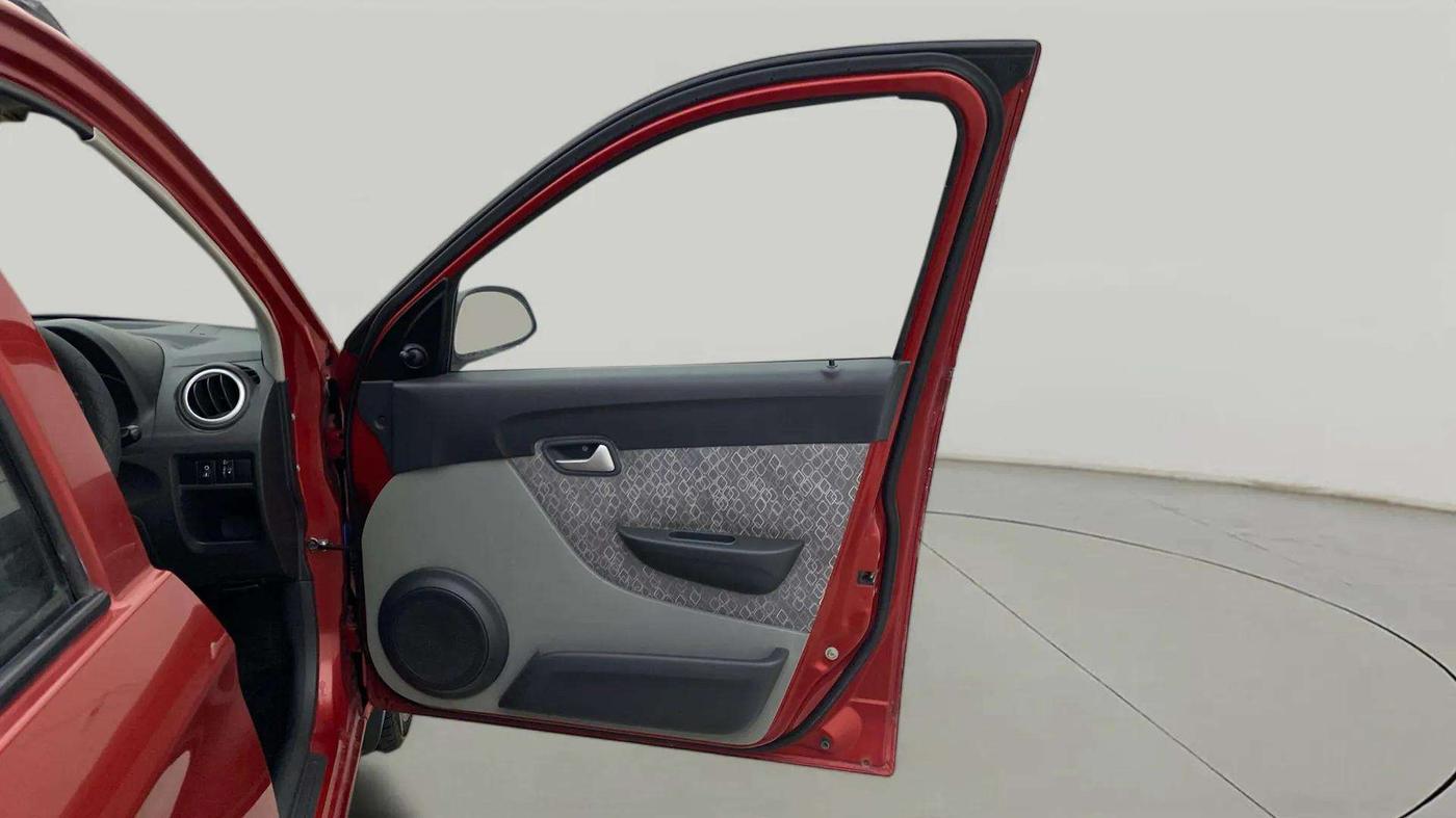 2016 Maruti Alto 800 VXI, Petrol, Manual, 34,563 km, RHS Front Door