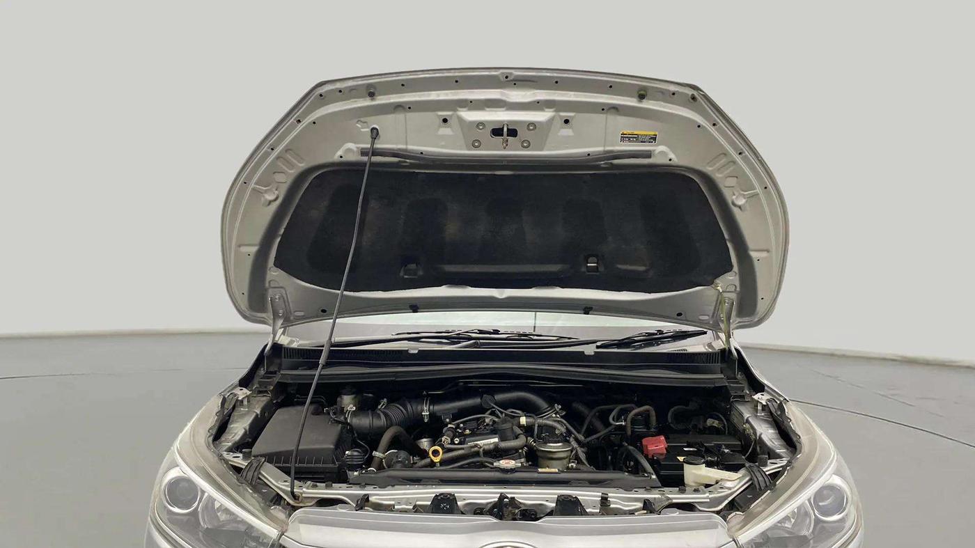 2018 Toyota Innova Crysta 2.7 VX 7 STR, Petrol, Manual, 41,601 km, Open Bonet