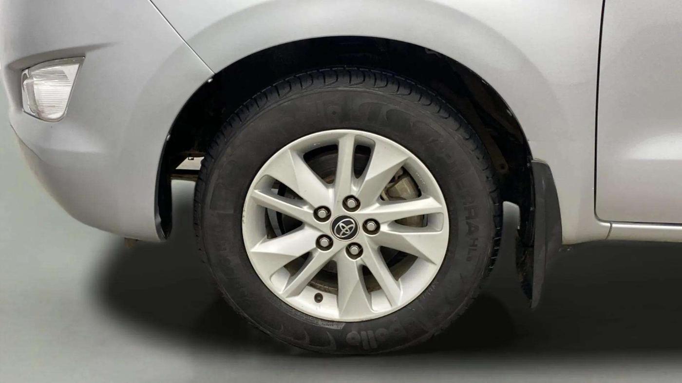 2018 Toyota Innova Crysta 2.7 VX 7 STR, Petrol, Manual, 41,601 km, Left Front Wheel
