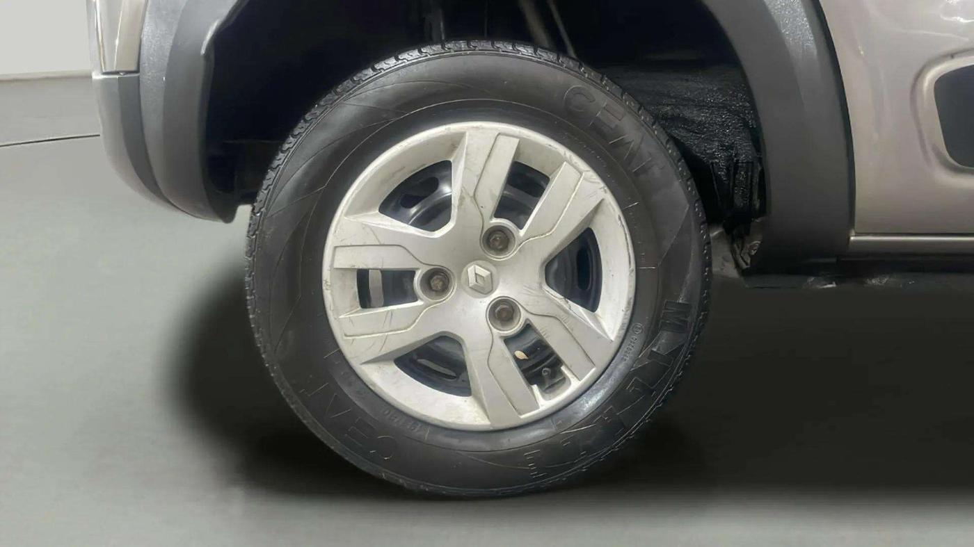 2016 Renault Kwid RXT 0.8, Petrol, Manual, 84,017 km, Right Rear Wheel