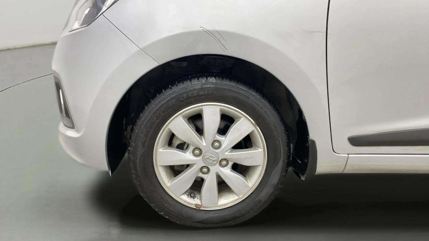 2015 Hyundai Xcent S (O) 1.2, Petrol, Manual, 9,537 km, Left Front Wheel