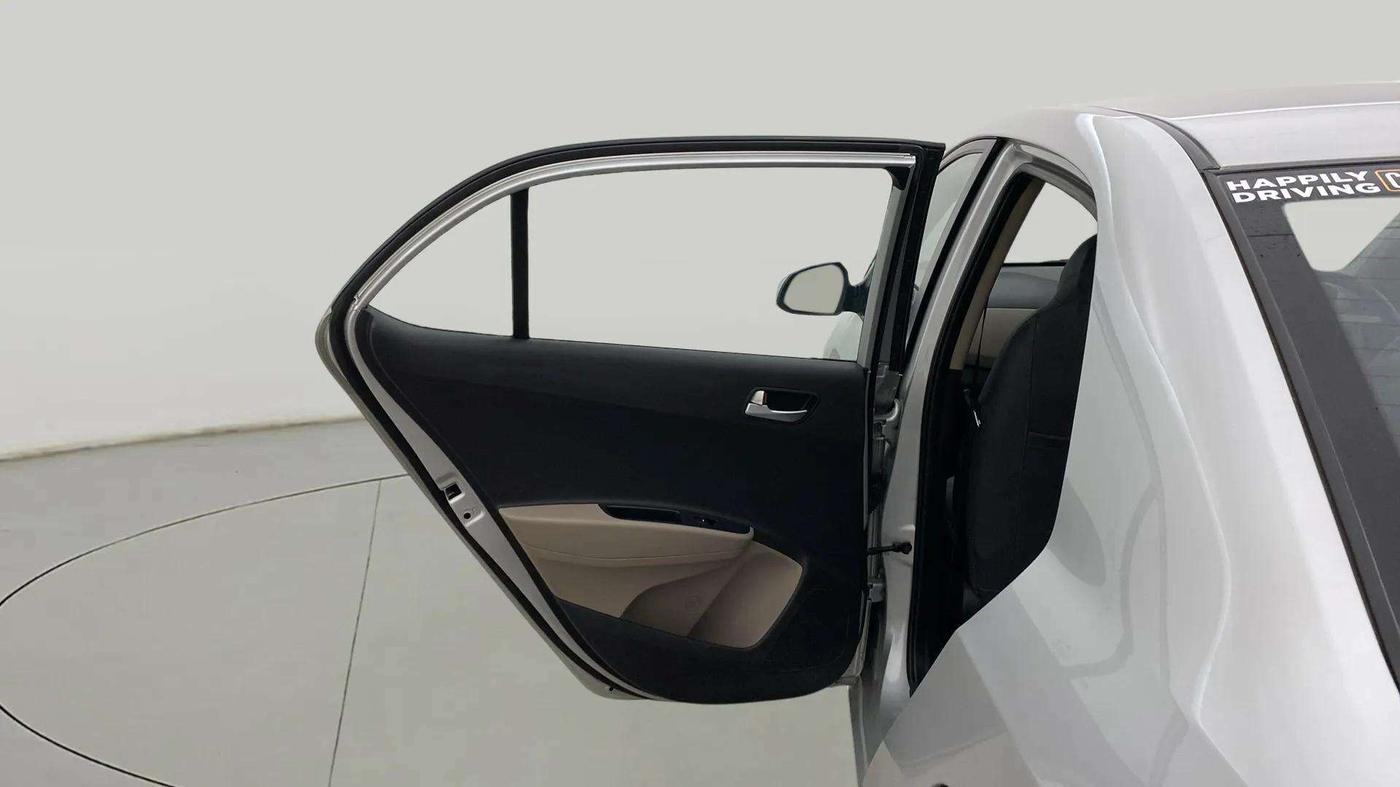 2015 Hyundai Xcent S (O) 1.2, Petrol, Manual, 9,537 km, LHS Rear Door