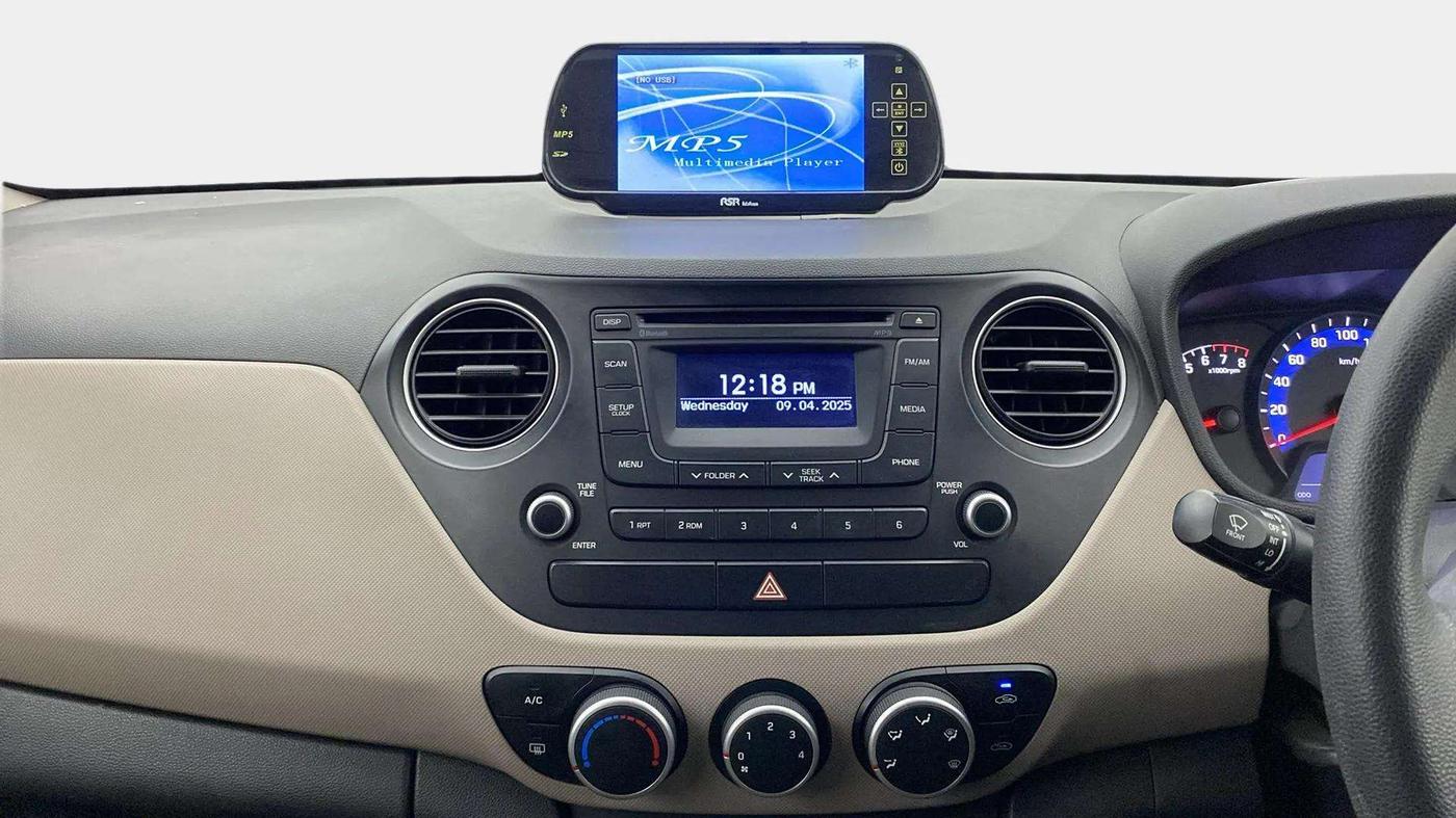 2015 Hyundai Xcent S (O) 1.2, Petrol, Manual, 9,537 km, Air Conditioner
