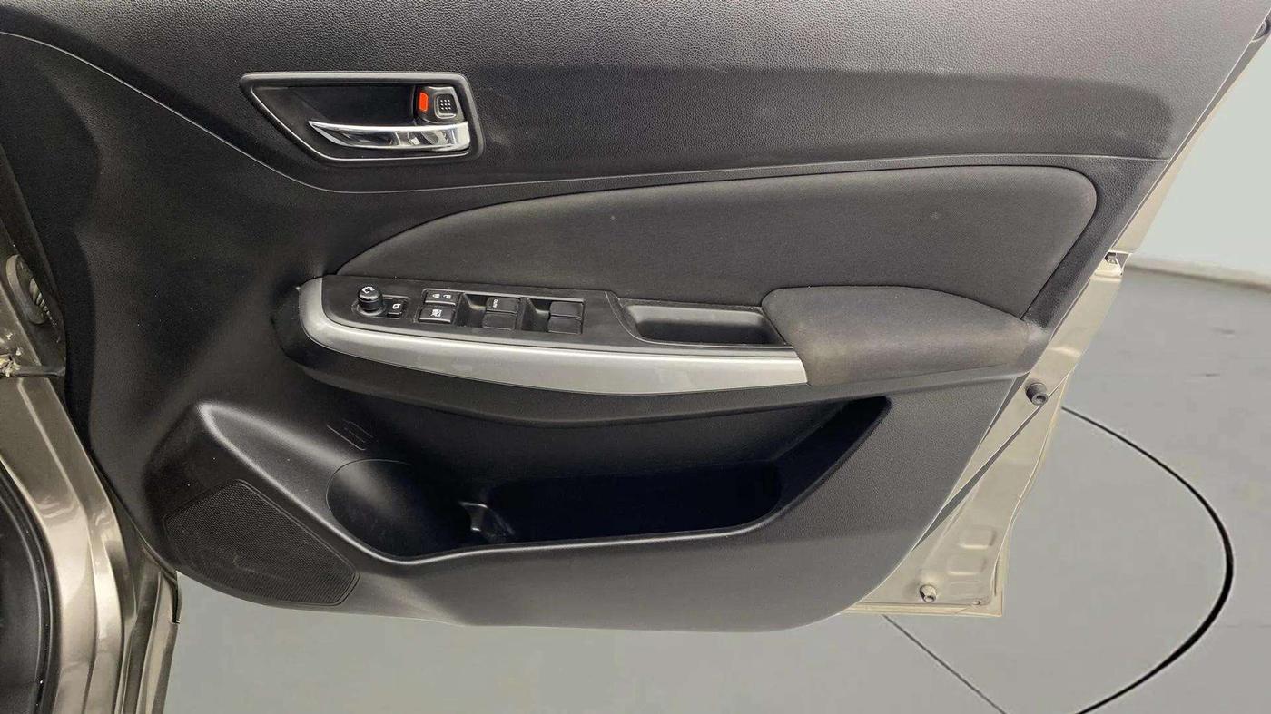 2020 Maruti Swift ZXI PLUS, Petrol, Manual, 12,723 km, Driver Side Door Panels Control