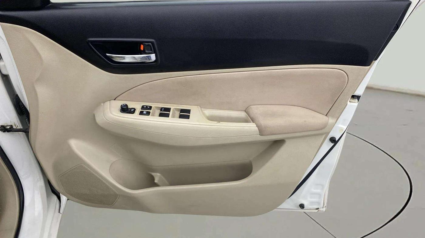 2023 Maruti Dzire VXI AMT, Petrol, Automatic, 66,777 km, Driver Side Door Panels Control