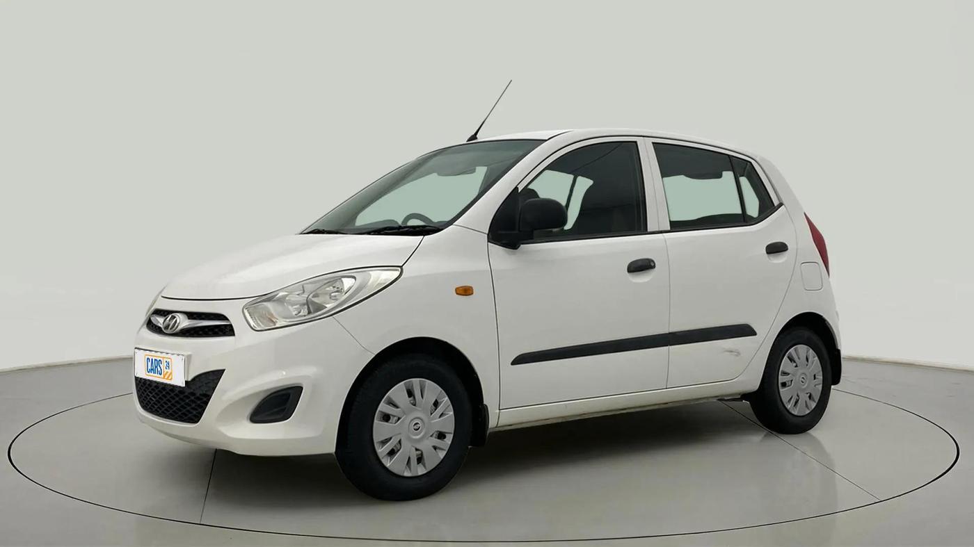 2014 Hyundai i10 MAGNA 1.1, Petrol, Manual, 38,439 km, Left Front Diagonal