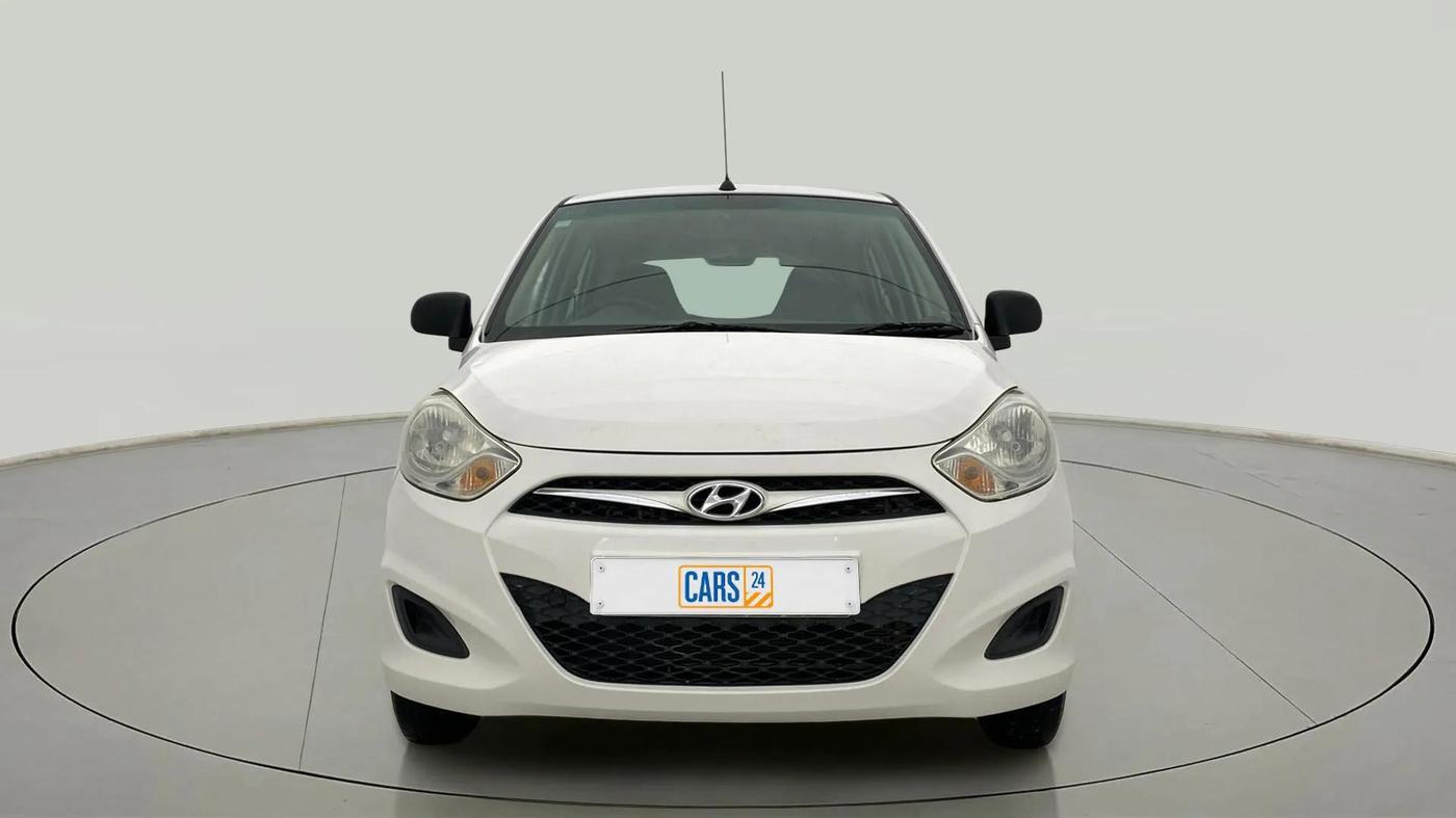 2014 Hyundai i10 MAGNA 1.1, Petrol, Manual, 38,439 km, Front