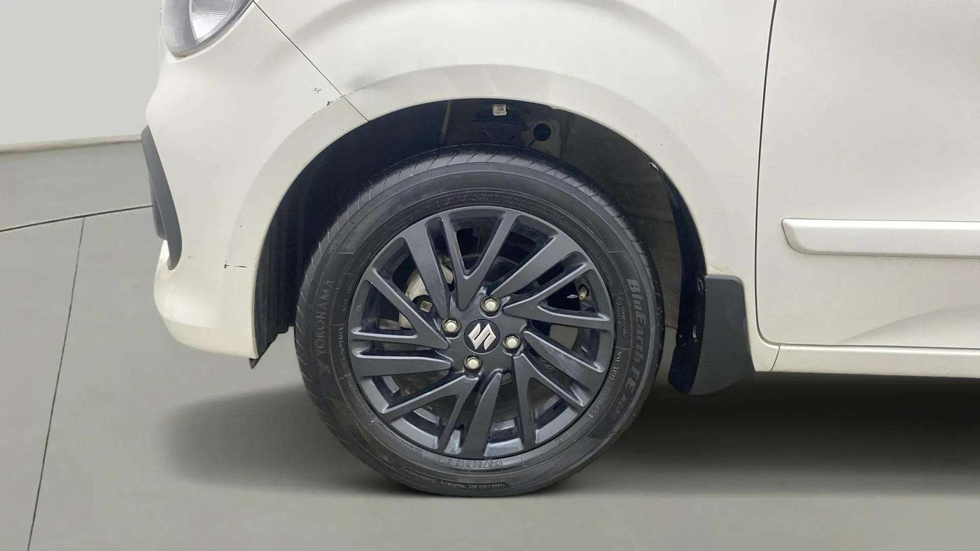 2022 Maruti Celerio ZXI PLUS, Petrol, Manual, 21,020 km, Left Front Wheel