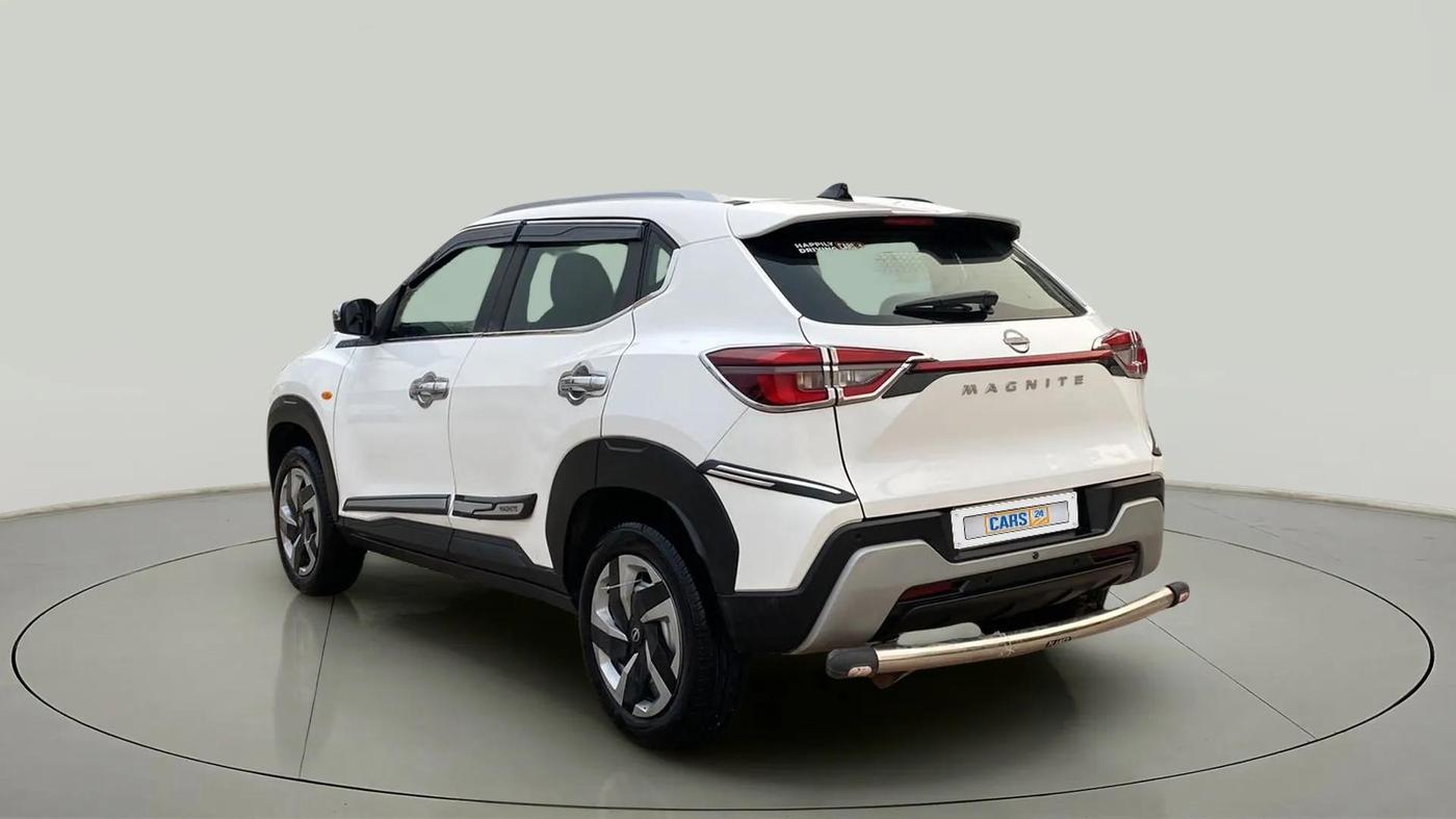 2023 Nissan MAGNITE XE, Petrol, Manual, 4,218 km, Left Back Diagonal