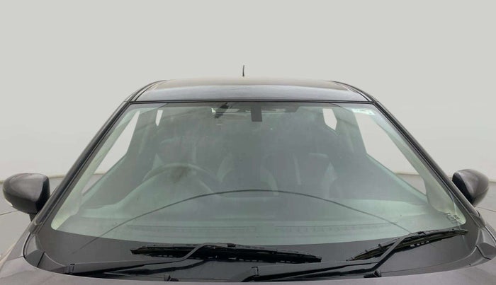2016 Maruti Baleno ZETA PETROL 1.2, Petrol, Manual, 52,391 km, Front Windshield