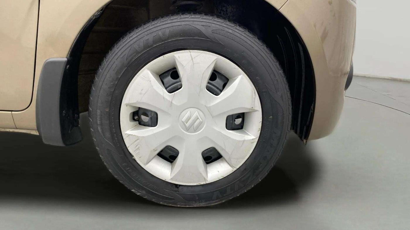 2020 Maruti New Wagon-R ZXI 1.2, Petrol, Manual, 54,195 km, Right Front Wheel