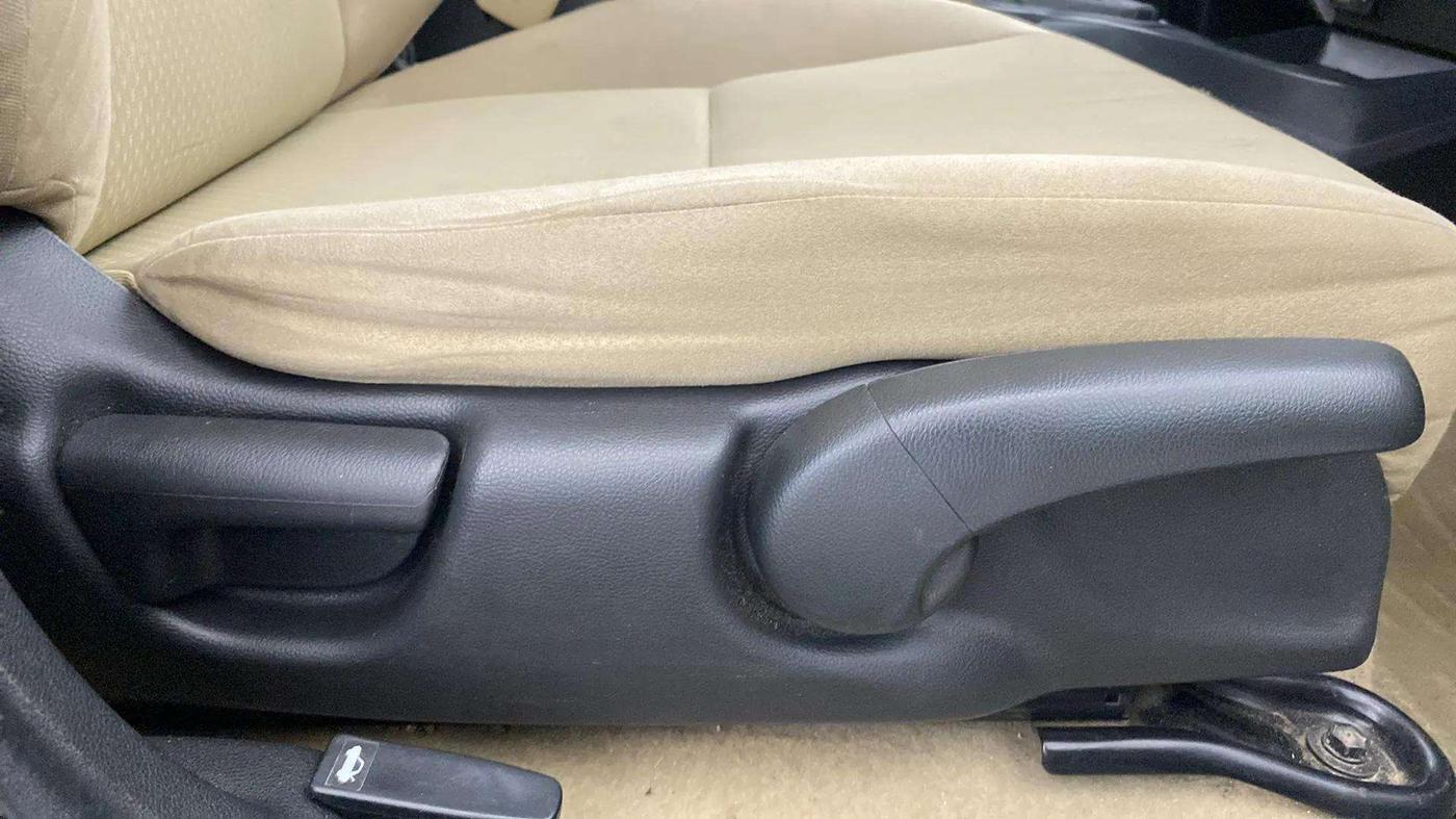 2019 Honda City 1.5L I-DTEC SV, Diesel, Manual, 55,302 km, Driver Side Adjustment Panel