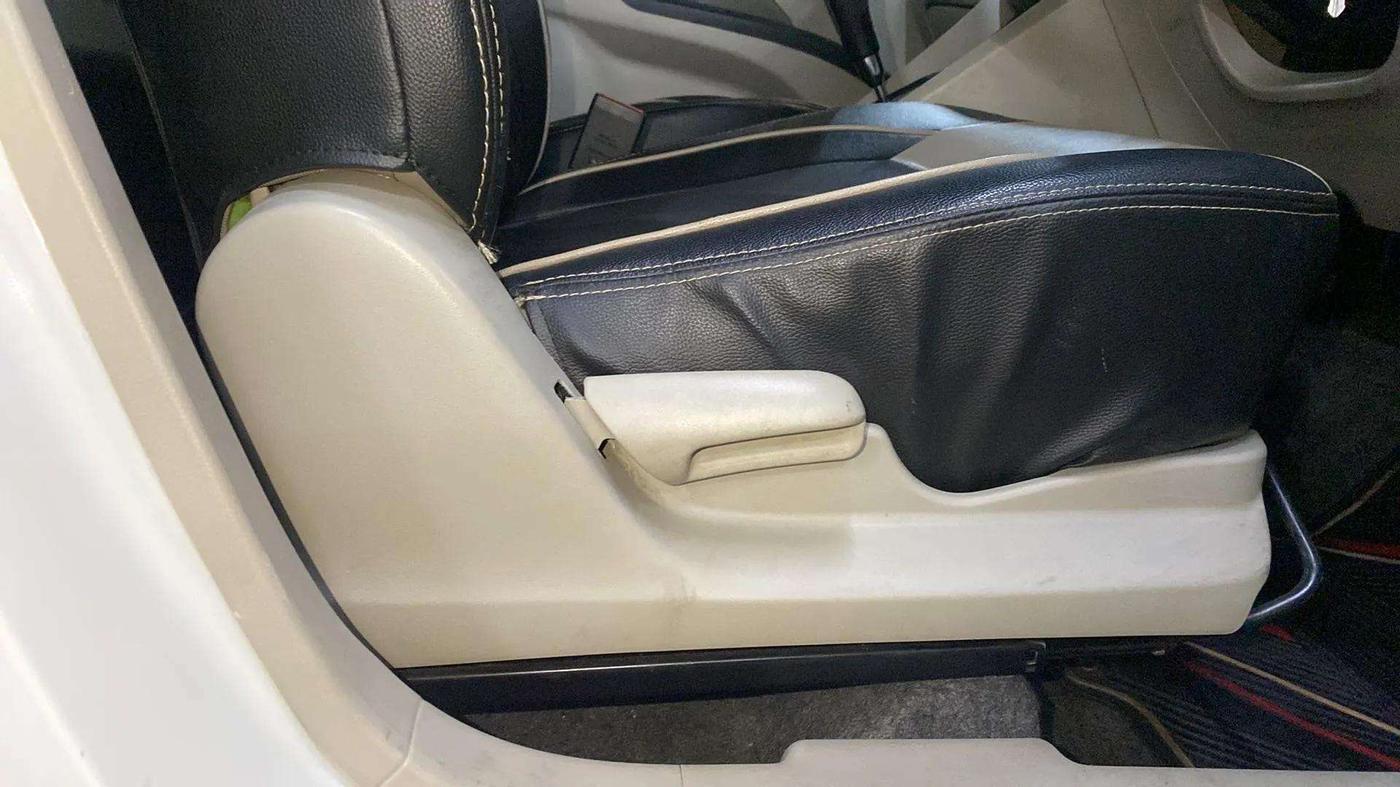 2018 Maruti Celerio ZXI AMT, Petrol, Automatic, 21,502 km, Driver Side Adjustment Panel