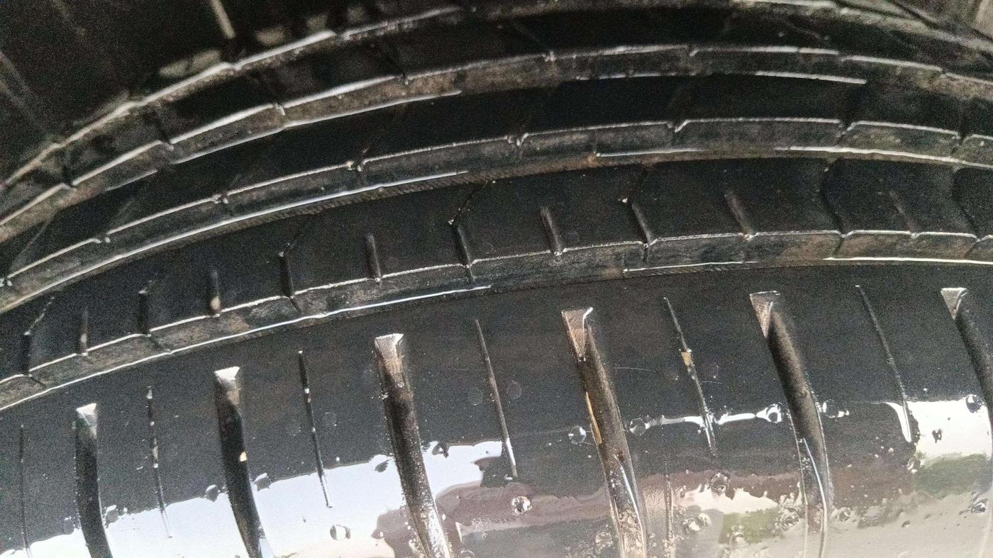 2024 Toyota Glanza E, Petrol, Manual, 8,201 km, Left Rear Tyre Tread