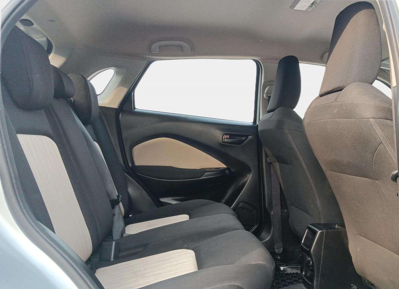 2024 Toyota Glanza E, Petrol, Manual, 8,201 km, Right Side Rear Door Cabin