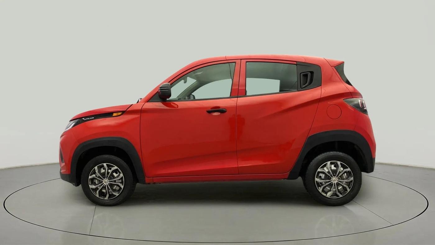 2018 Mahindra KUV 100 NXT K2 P 6 STR, Petrol, Manual, 14,969 km, Left Side