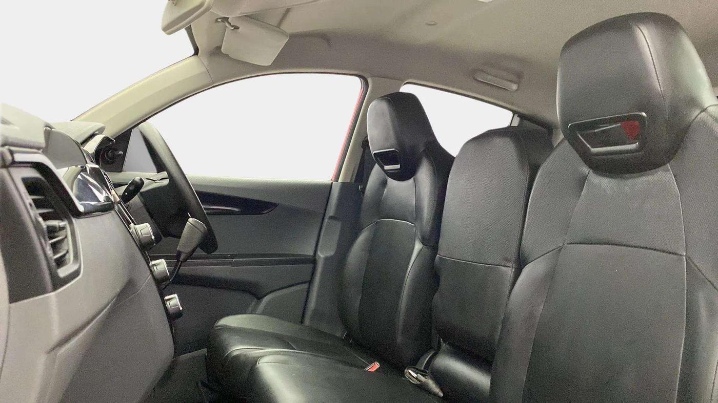 2018 Mahindra KUV 100 NXT K2 P 6 STR, Petrol, Manual, 14,969 km, Right Side Front Door Cabin