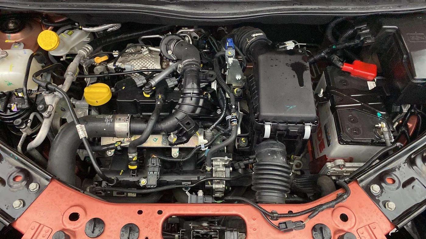 2023 Nissan MAGNITE XV PREMIUM TURBO CVT, Petrol, Automatic, 33,013 km, Open Bonet