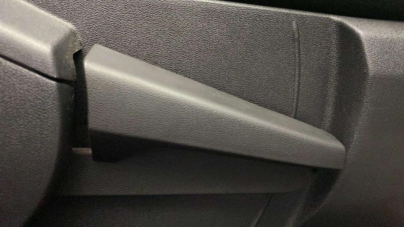 2023 Nissan MAGNITE XV PREMIUM TURBO CVT, Petrol, Automatic, 33,013 km, Driver Side Adjustment Panel
