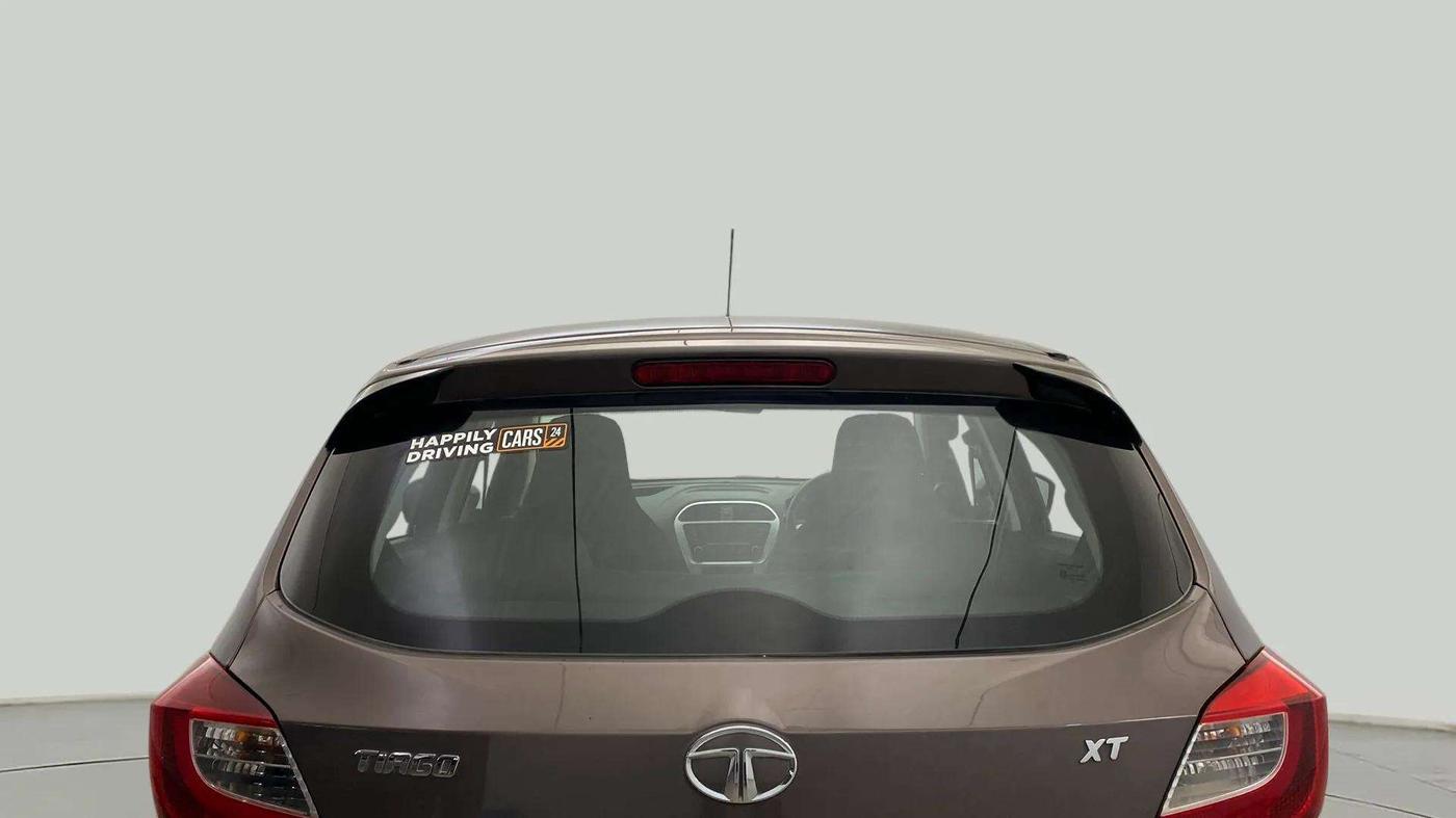 2017 Tata Tiago XT PETROL, Petrol, Manual, 71,061 km, Rear Windshield