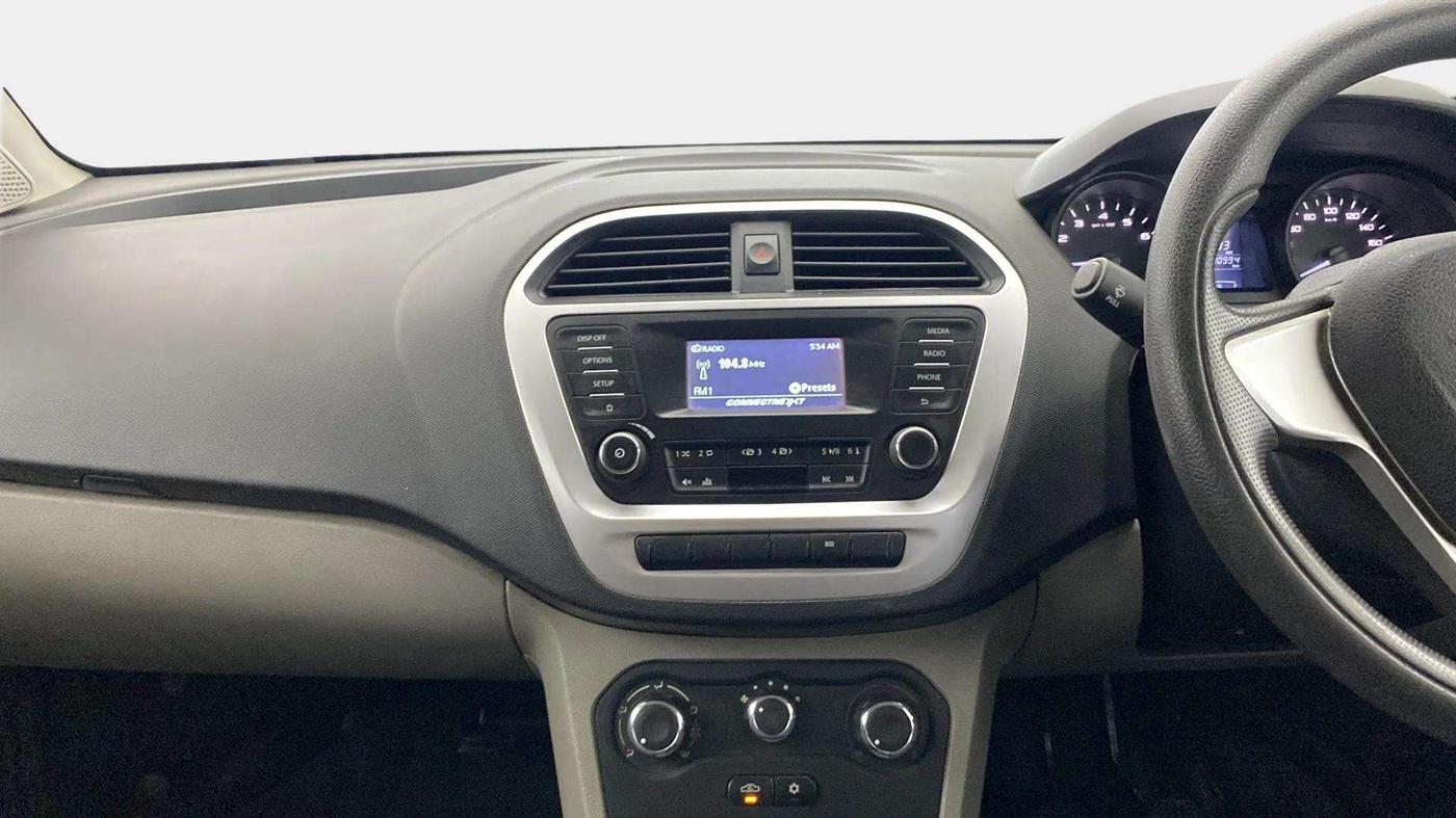 2017 Tata Tiago XT PETROL, Petrol, Manual, 71,061 km, Air Conditioner