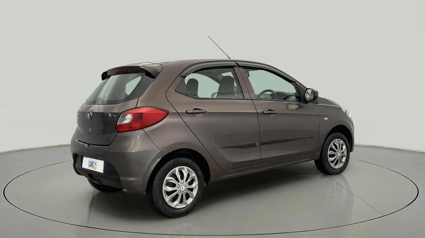 2017 Tata Tiago XT PETROL, Petrol, Manual, 71,061 km, Right Back Diagonal