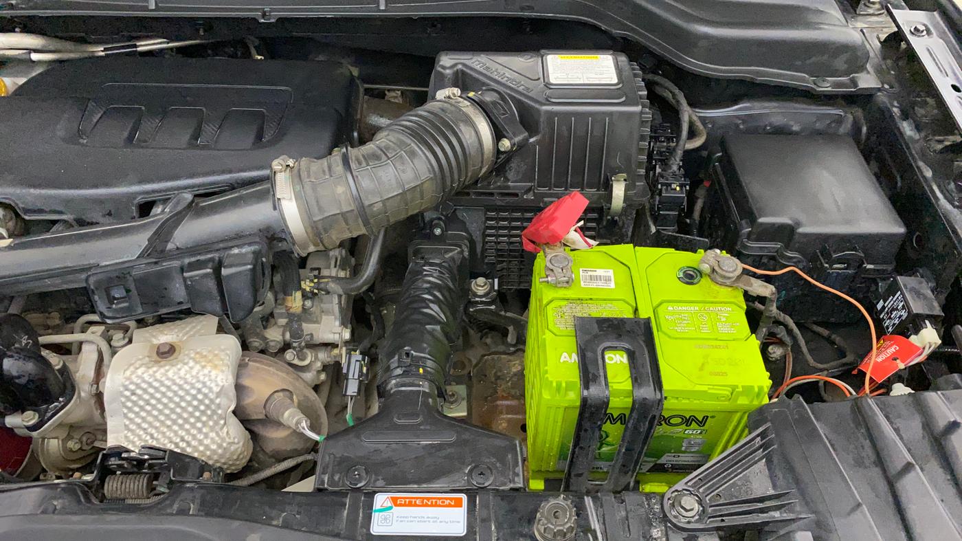 2019 Mahindra XUV300 W6 1.2 PETROL, Petrol, Manual, 67,763 km, Engine View - Left