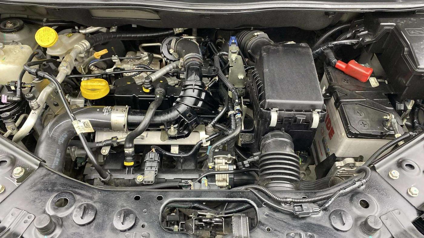 2023 Nissan MAGNITE XV CVT TURBO KURO EDITION , Petrol, Automatic, 21,741 km, Engine View