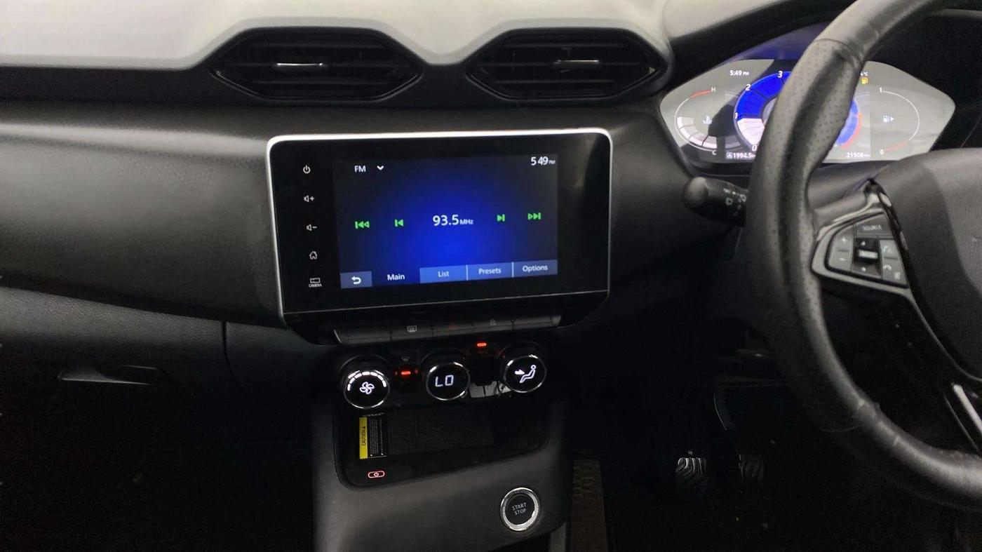 2023 Nissan MAGNITE XV CVT TURBO KURO EDITION , Petrol, Automatic, 21,741 km, Air Conditioner