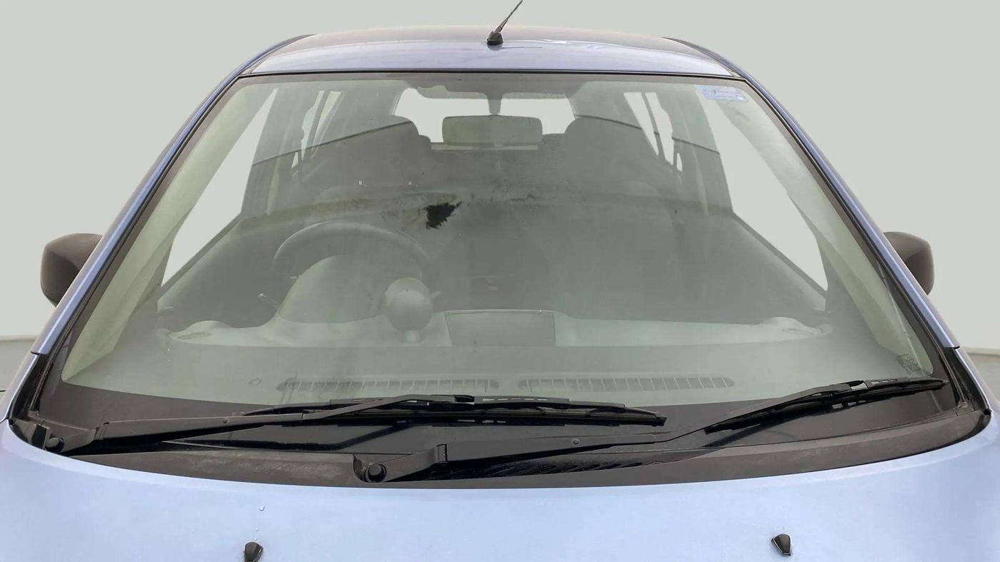 2013 Maruti Ritz VXI, Petrol, Manual, 45,943 km, Front Windshield