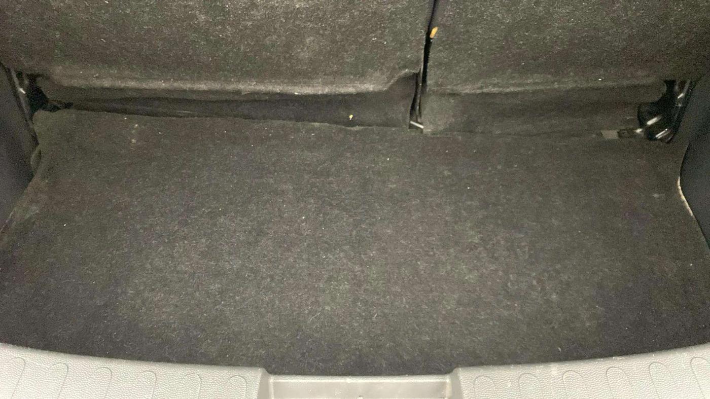 2013 Maruti Ritz VXI, Petrol, Manual, 45,943 km, Boot Inside
