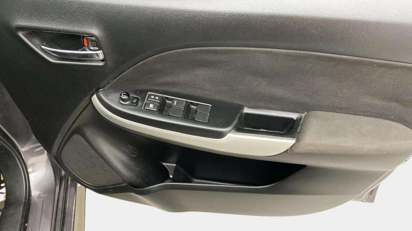 2018 Maruti Baleno ZETA PETROL 1.2, Petrol, Manual, 63,893 km, Driver Side Door Panels Control