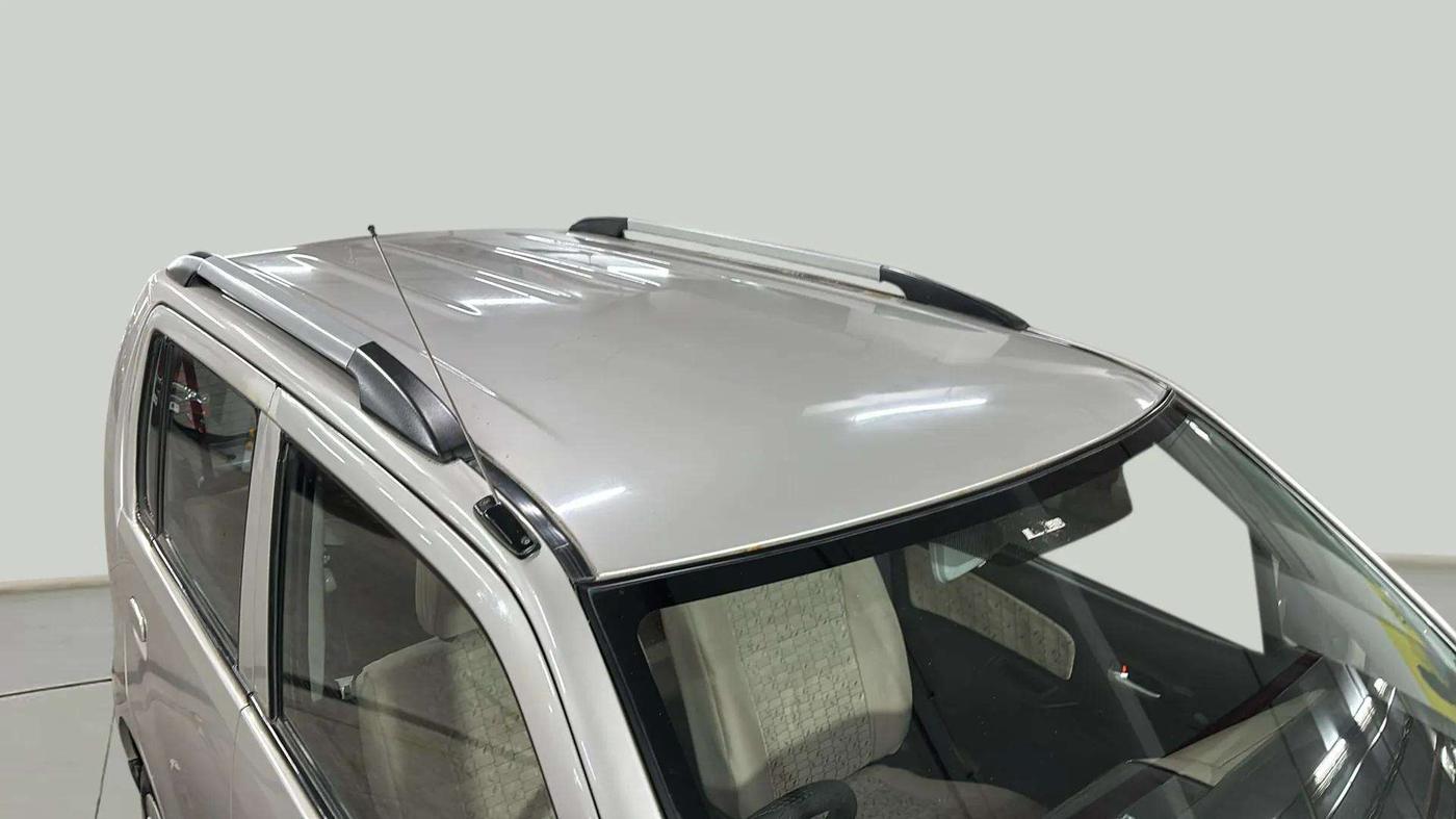 2017 Maruti Wagon R 1.0 VXI, Petrol, Manual, 40,420 km, Roof