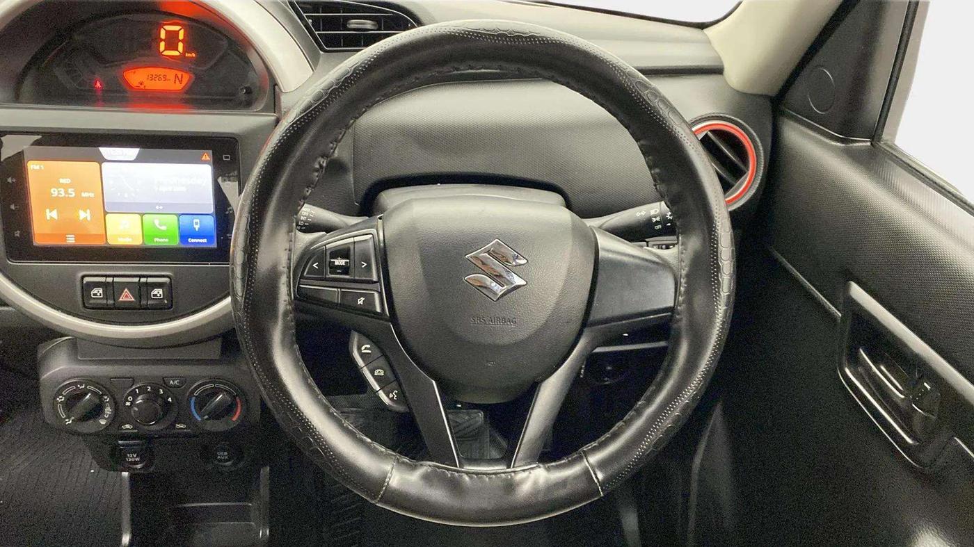 2023 Maruti S PRESSO VXI PLUS (O) AMT, Petrol, Automatic, 13,268 km, Steering Wheel Close Up