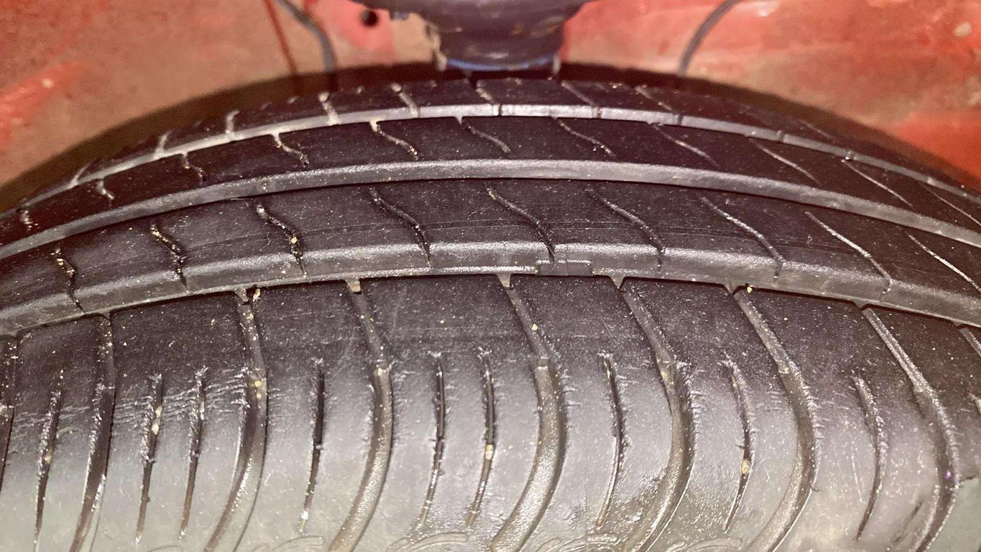 2023 Maruti S PRESSO VXI PLUS (O) AMT, Petrol, Automatic, 13,268 km, Right Front Tyre Tread