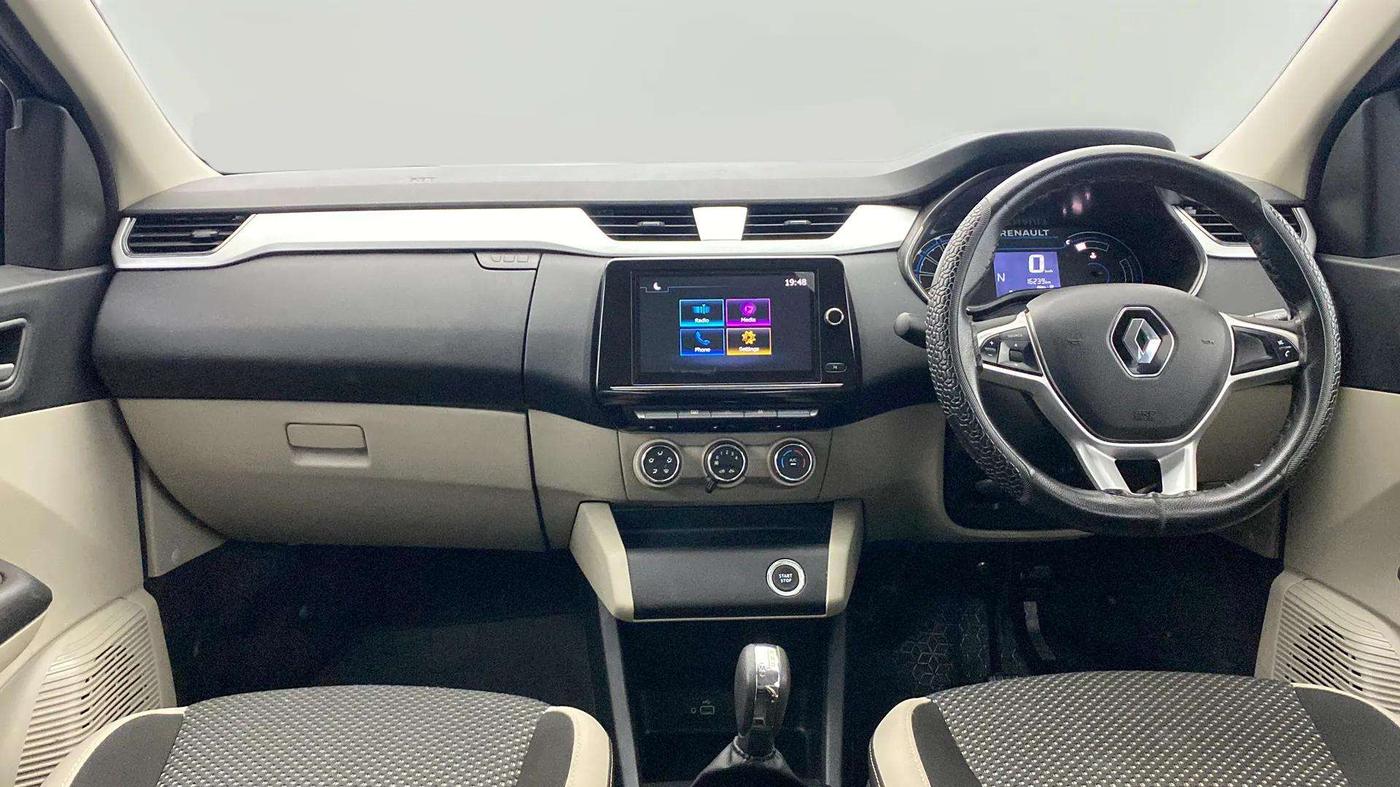 2022 Renault TRIBER RXZ AMT, Petrol, Automatic, 16,426 km, Dashboard
